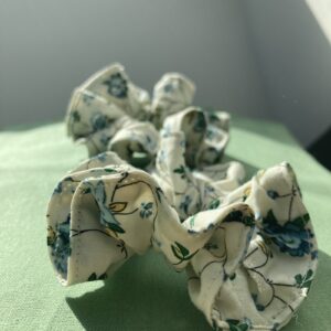 Chouchou mini blanc & fleurs bleues vintage