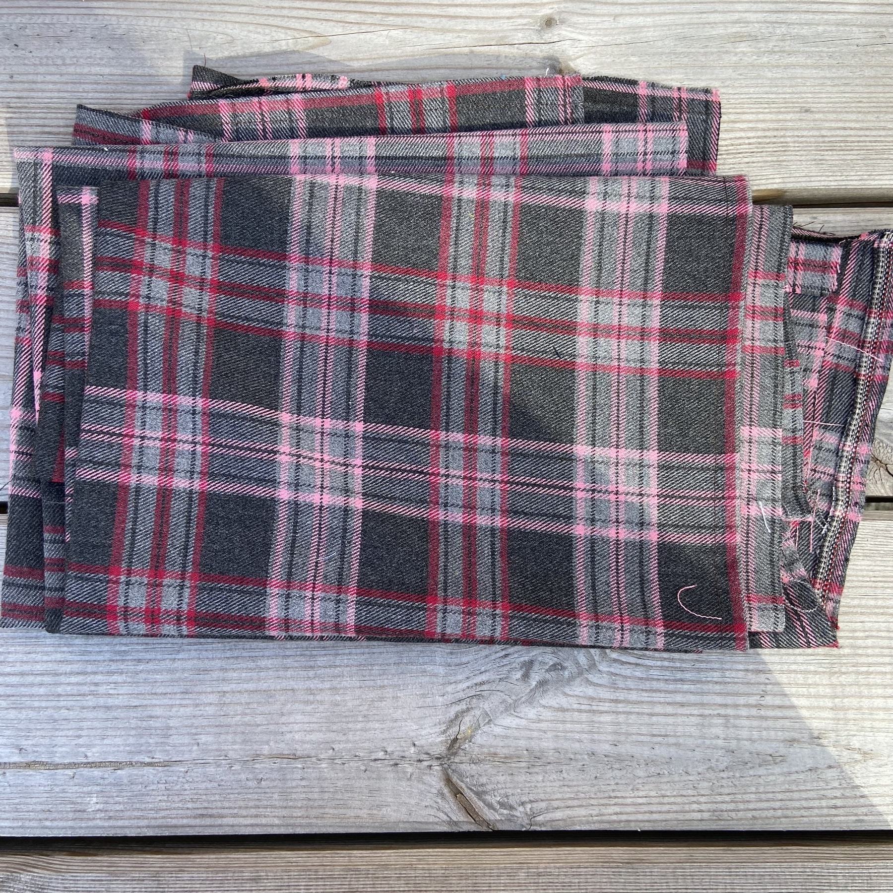 Tartan Gris/Rose