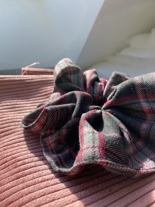 Chouchou large tartan laine rose et gris