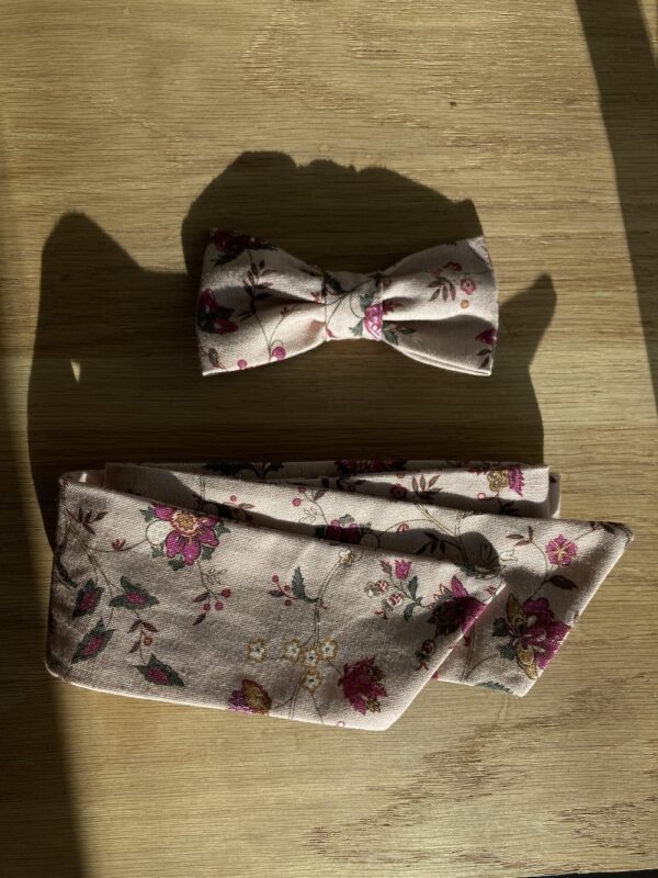 Ensemble Noeud-papillon, Chouchou & Bandeau tons roses