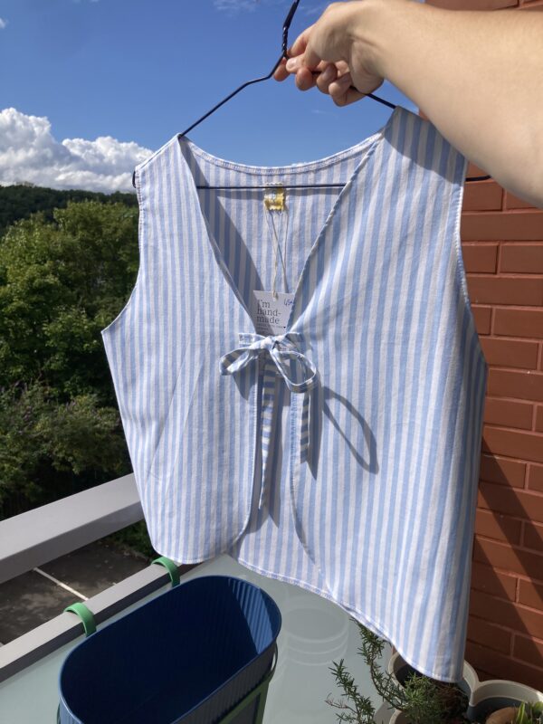 Haut sans manches rayé bleu
