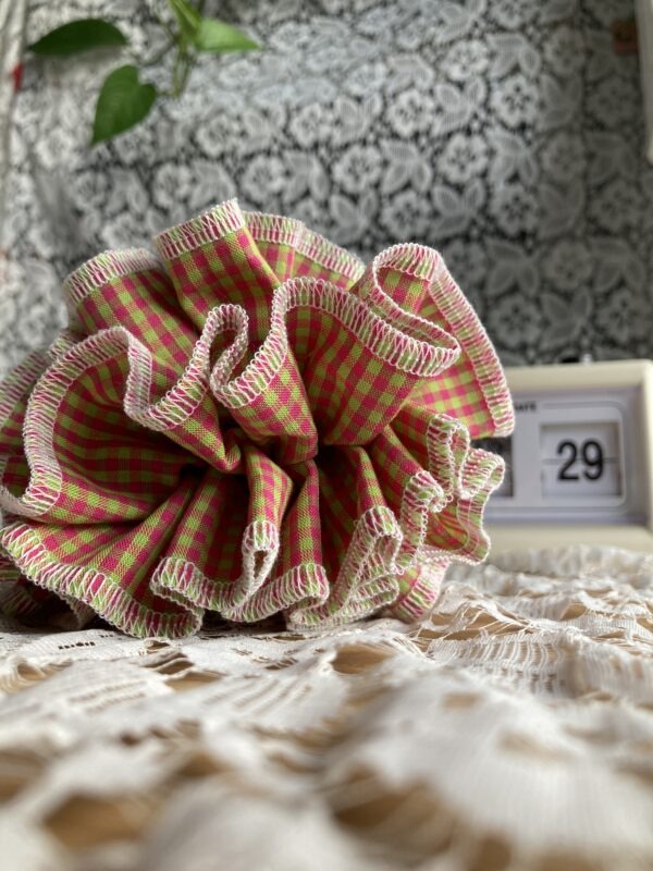 Chouchou XL à vichy rose & vert – Image 7