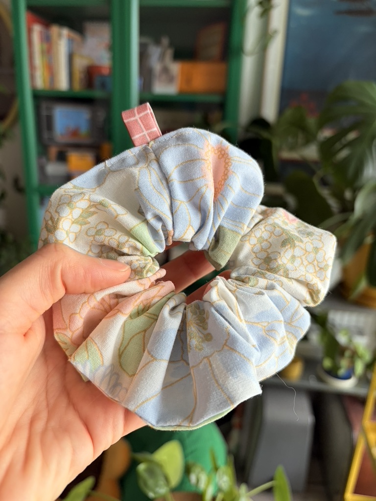 Chouchou vintage fleuri
