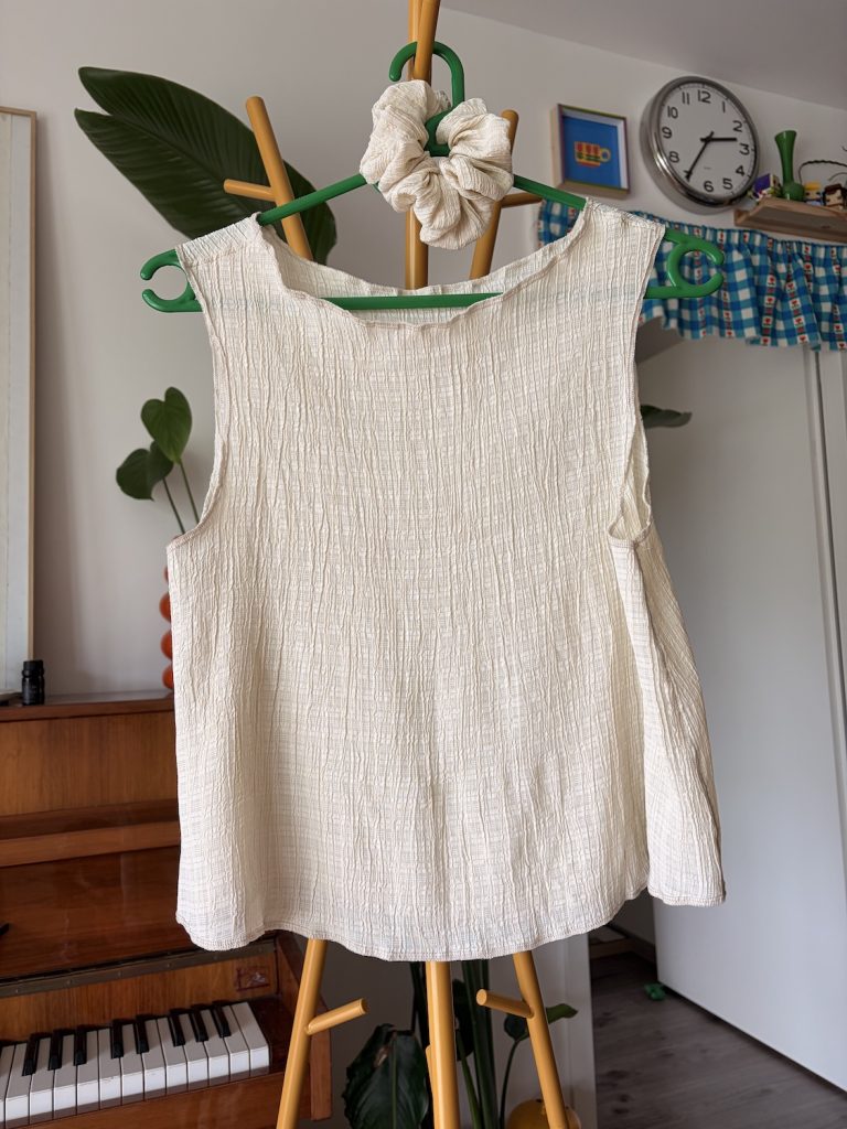 Top fluide sans manches